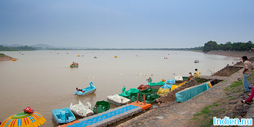 Sukhna lake, Chandigarh