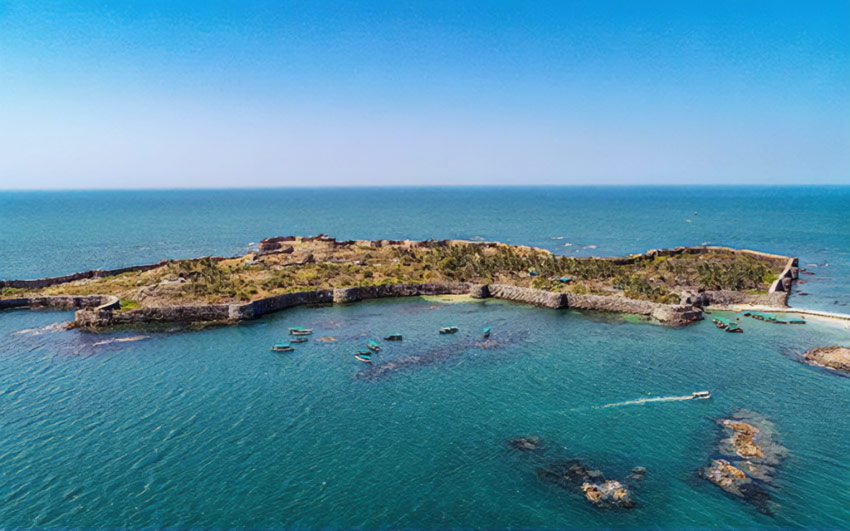 Sindhudurg mitt i havet