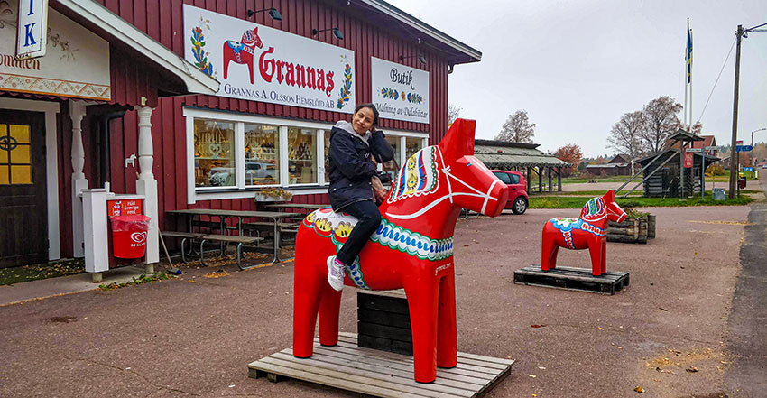 Svenskt konsthantverk