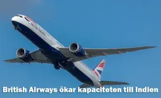 Ett flyg från British Airways mot blå himmel.